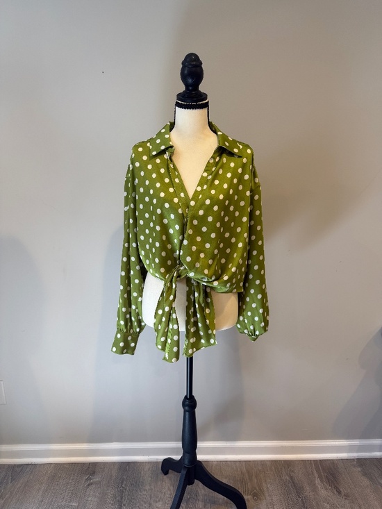 cinq a sept Tops - NWT CINQ a SEPT Camille Polka Dot Marianna Top Size M Color Pickle/ivory